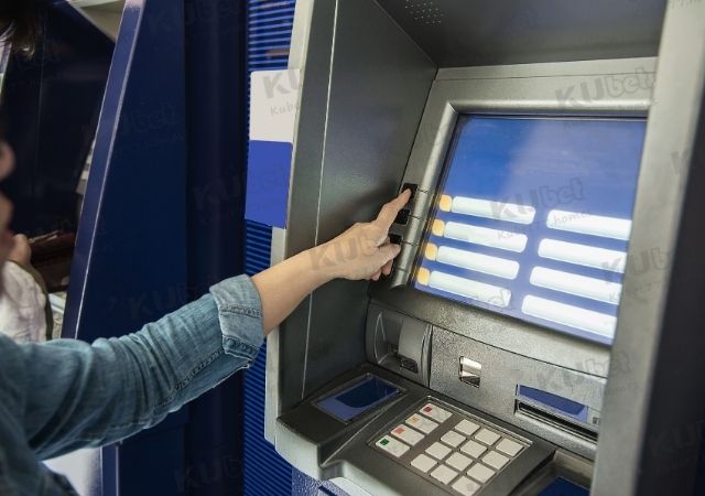 Giao dịch nạp tiền qua ATM